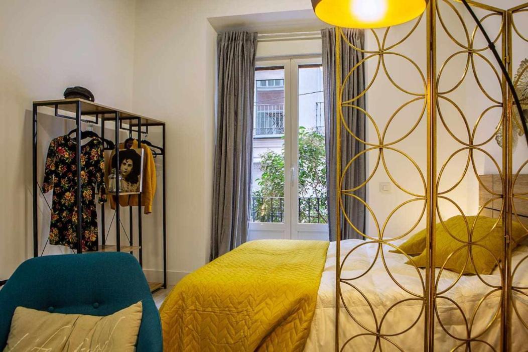 Calle Huertas Corazon By Regalatemadrid Exterior foto