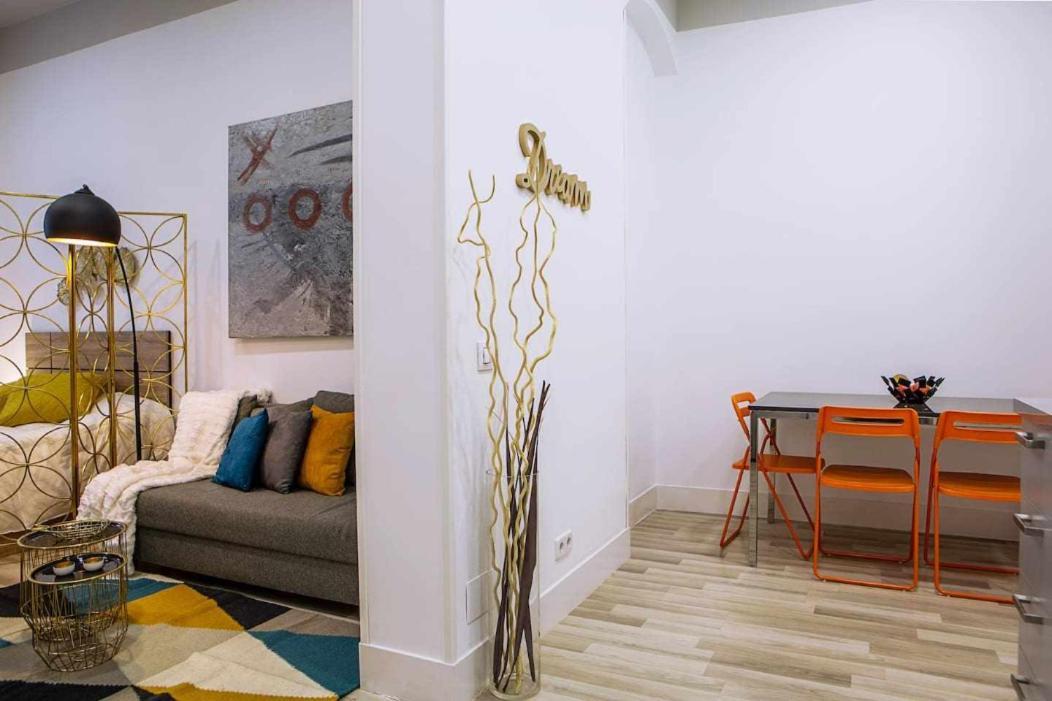 Calle Huertas Corazon By Regalatemadrid Exterior foto